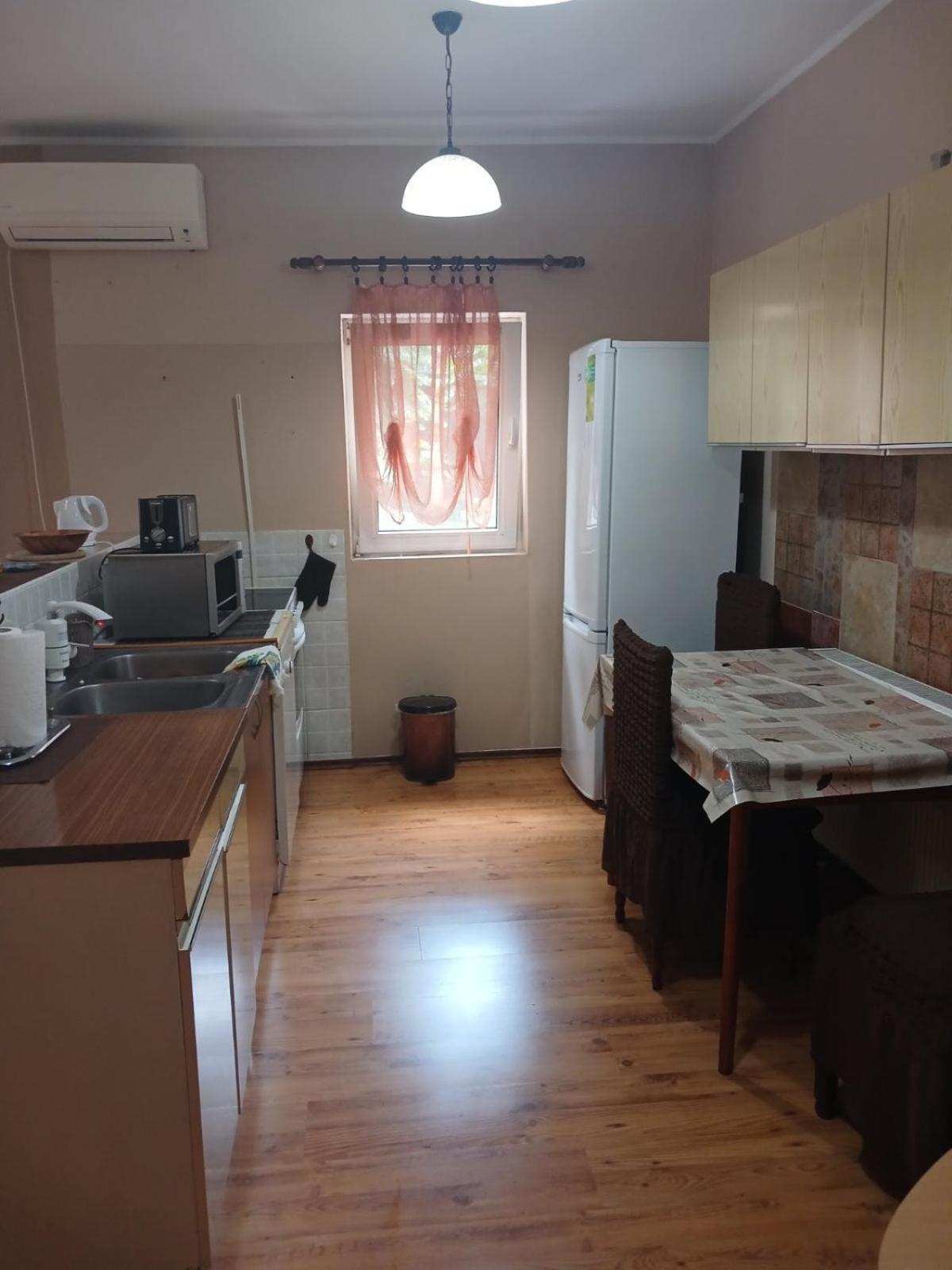 Mega Apartment Суботица Экстерьер фото