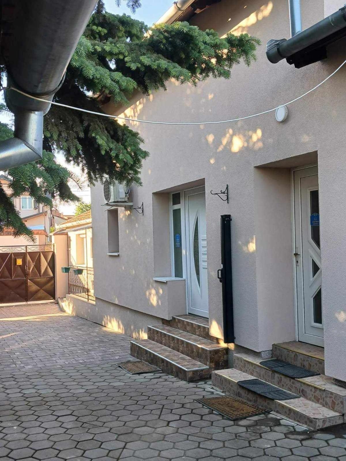 Mega Apartment Суботица Экстерьер фото